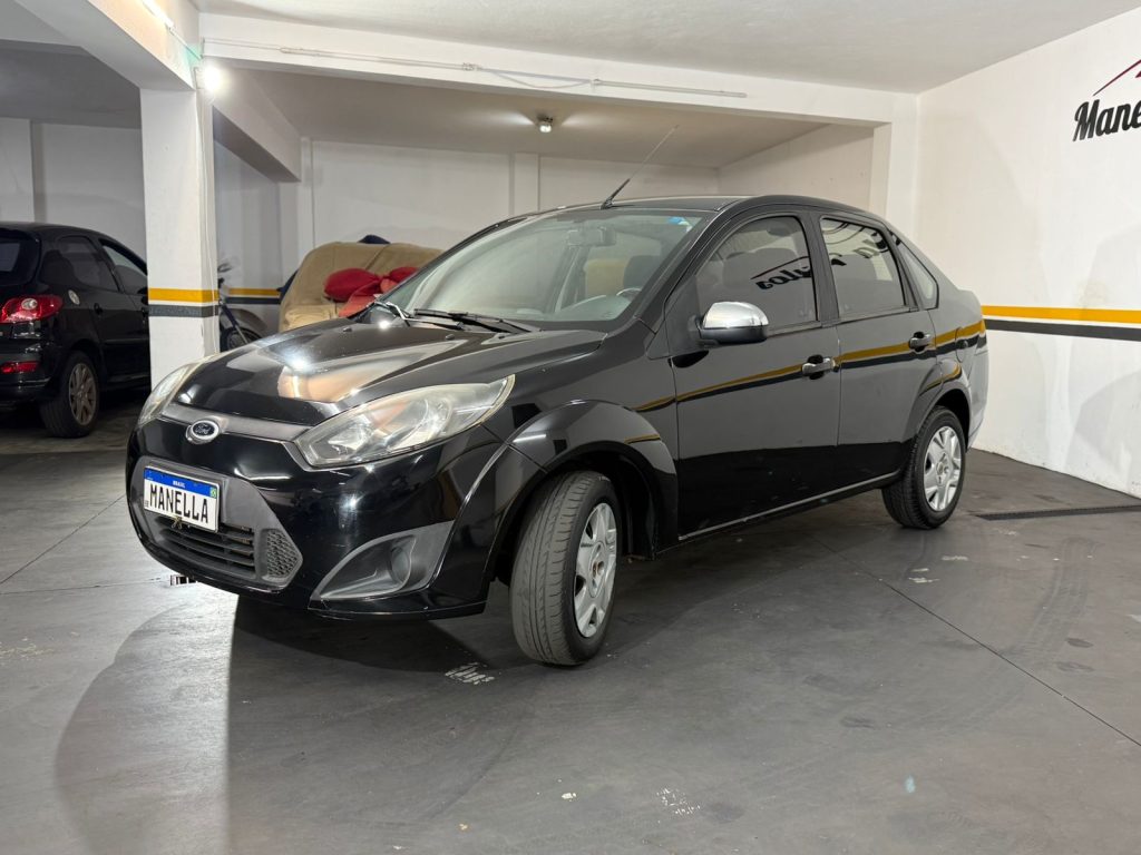 FIESTA SEDAN 1.6