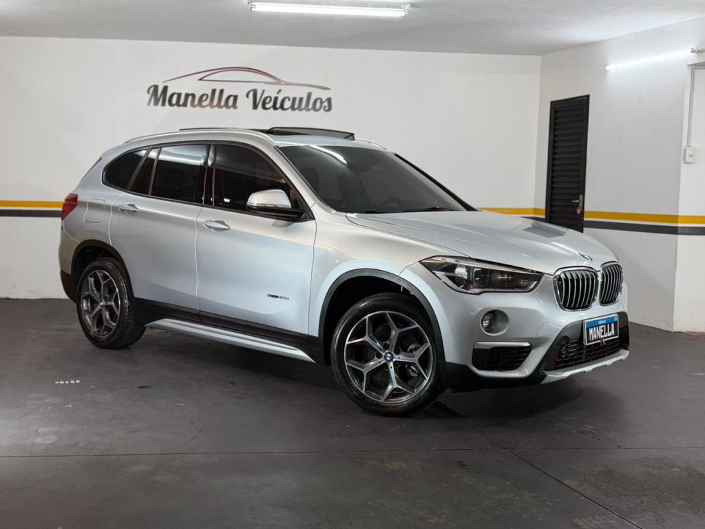 BMW X1 X-LINE (AUT)