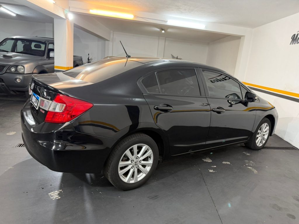 CIVIC LXR (AUT)