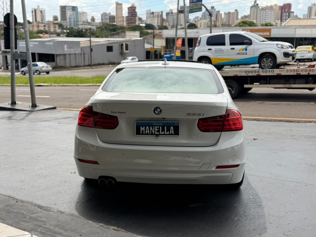 BMW 328I GP SPORT (AUT)