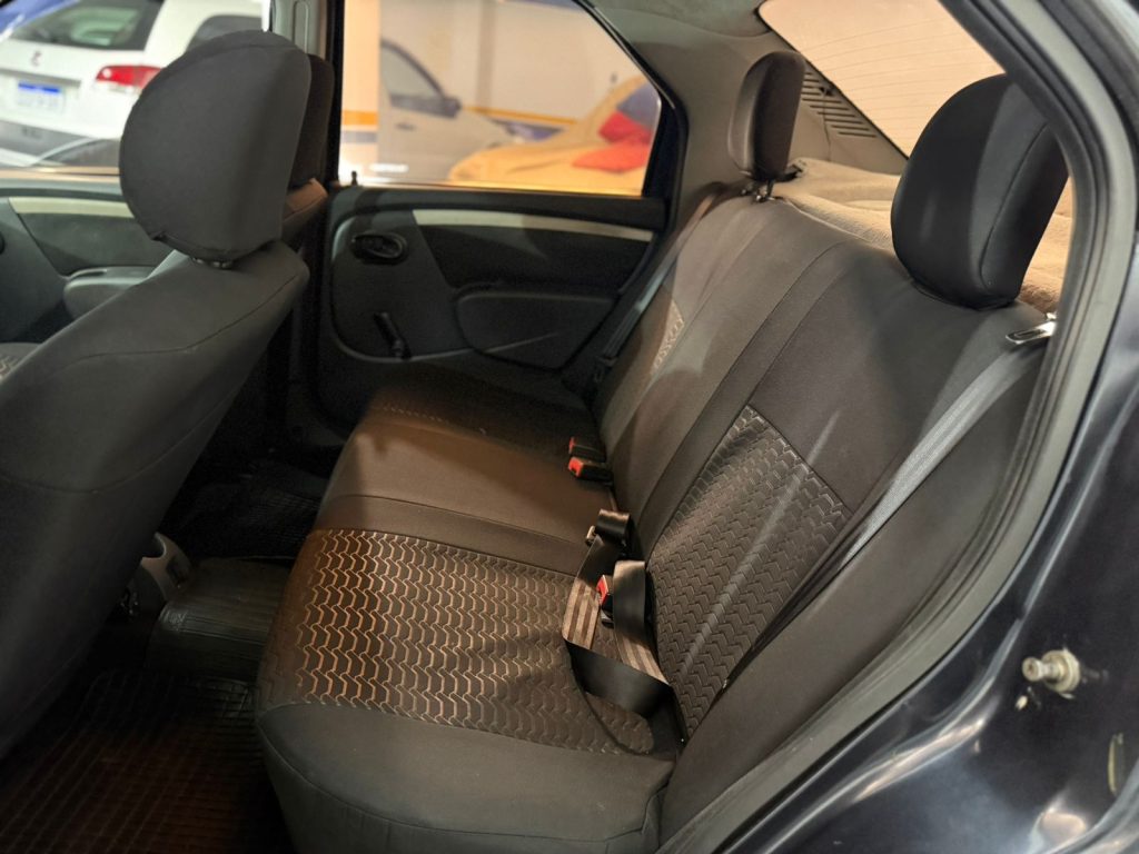 LOGAN EXPRESSION 1.6