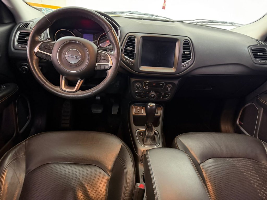 COMPASS LONGITUDE (AUT)