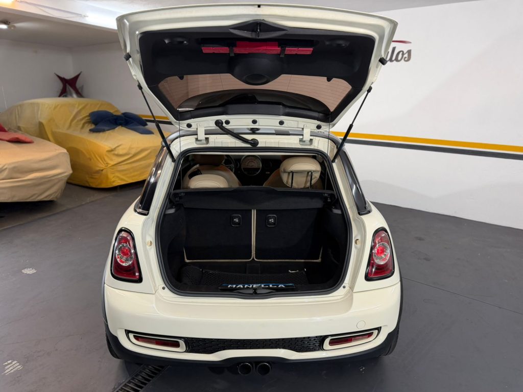 MINI COOPER S 1.6 (AUT)