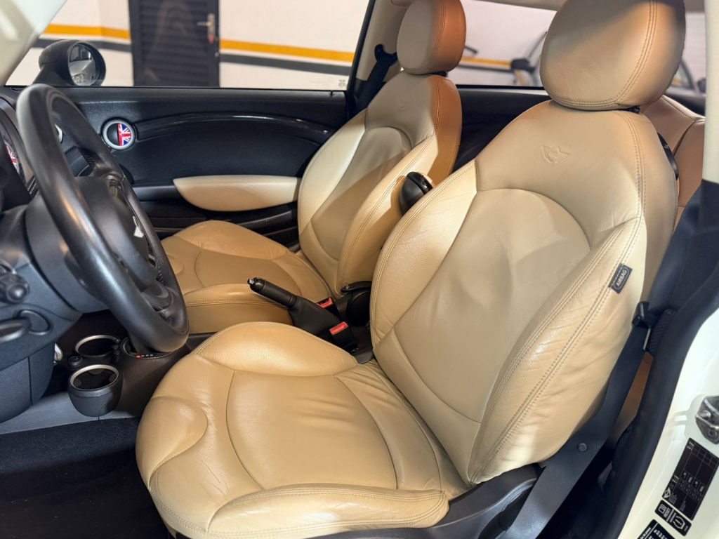 MINI COOPER S 1.6 (AUT)