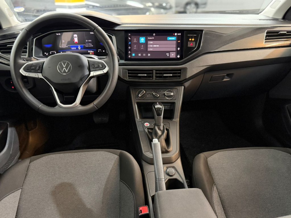 POLO COMFORTLINE (AUT)