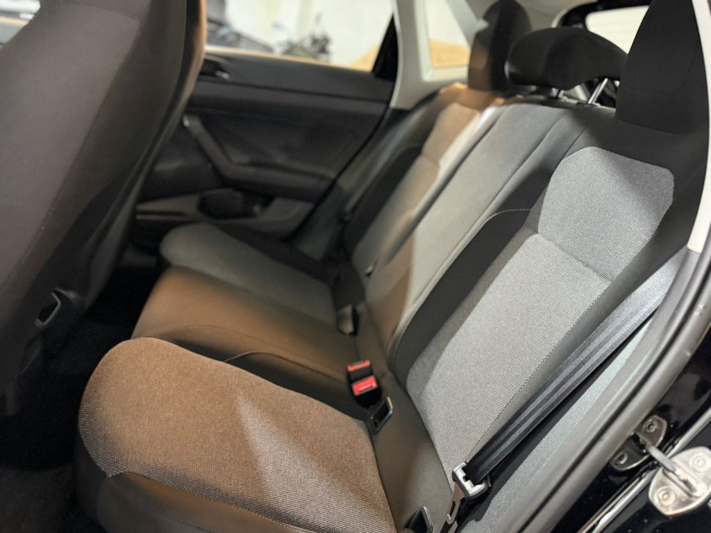 POLO COMFORTLINE (AUT)