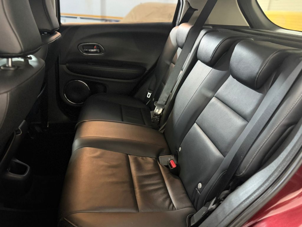 HR-V TOURING (AUT)