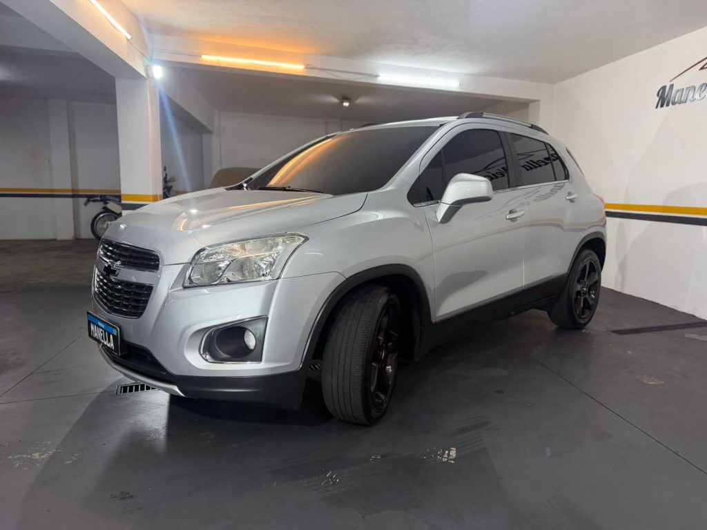 TRACKER LTZ (AUT)