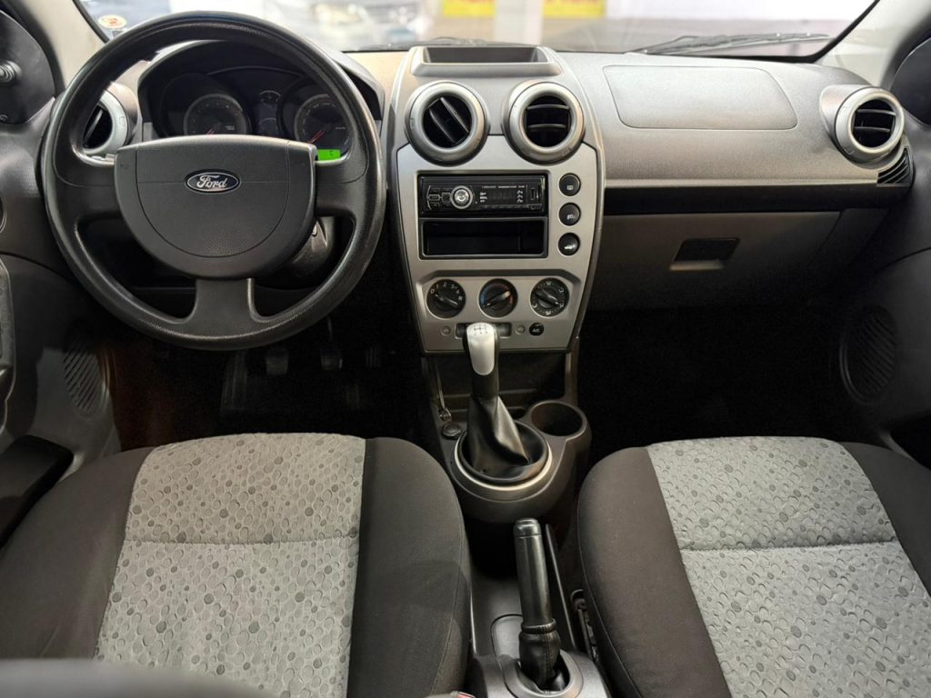 FIESTA HATCH 1.6
