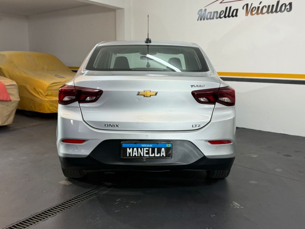 ONIX PLUS 1.0 TURBO (AUT)
