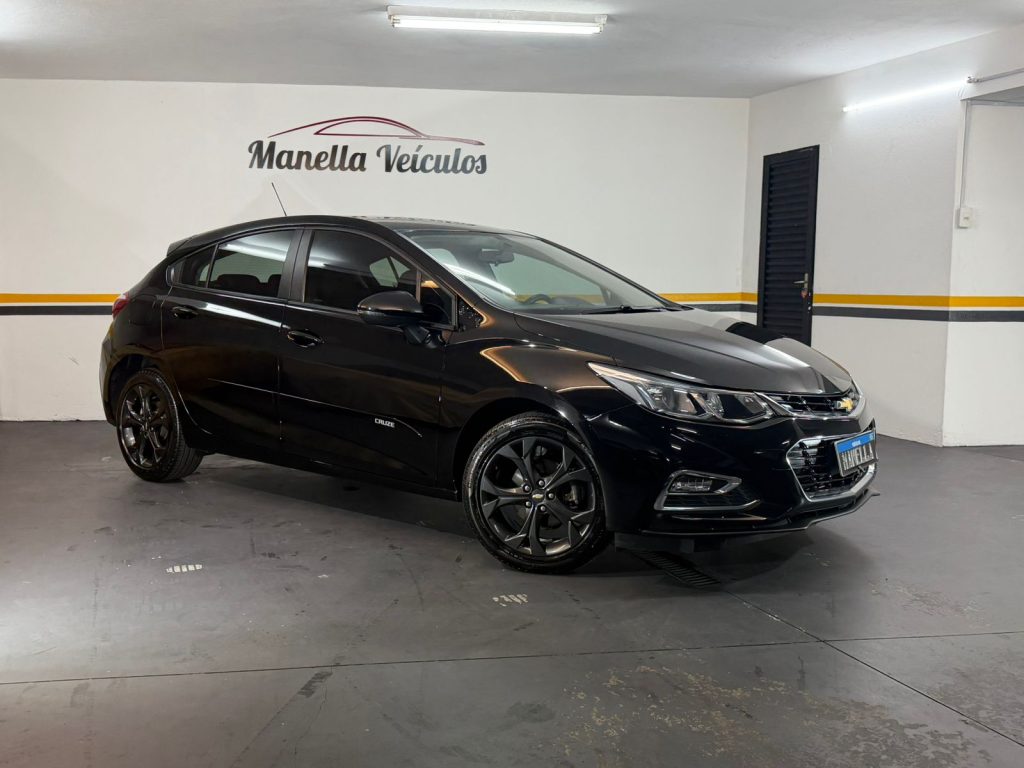 CRUZE HATCH LT 1.4 TURBO (AUT)