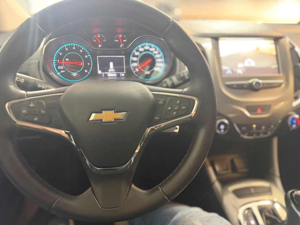 CRUZE HATCH LT 1.4 TURBO (AUT)