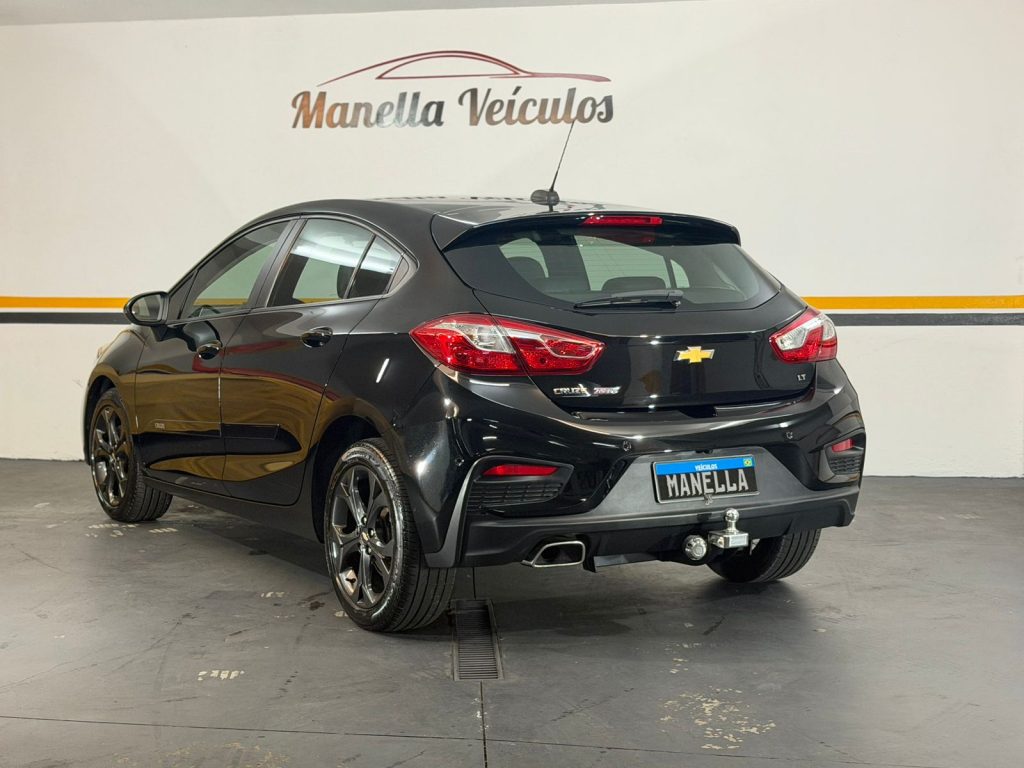 CRUZE HATCH LT 1.4 TURBO (AUT)