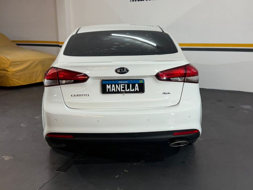 KIA CERATO 1.6 (AUT)