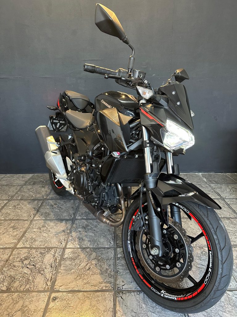 Z400