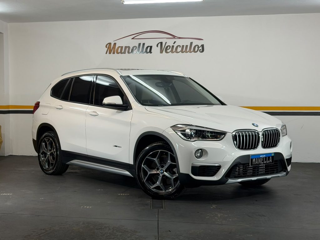 BMW X1 2.0 X-LINE (AUT)