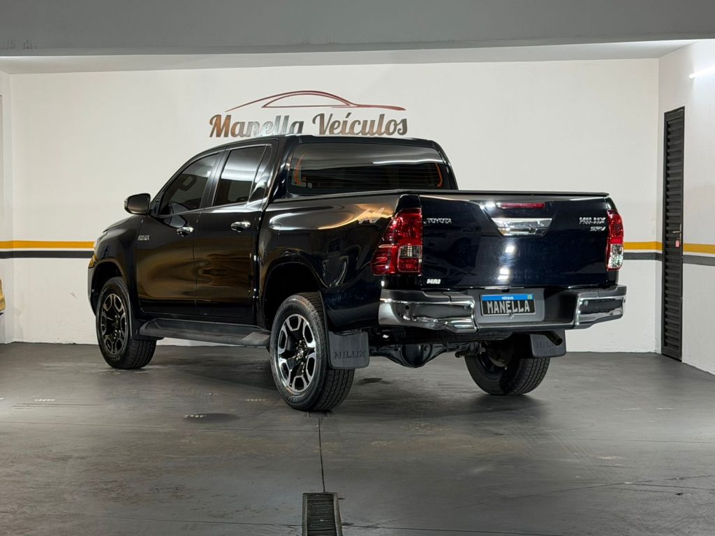 HILUX CD SRV 4X4 (AUT)