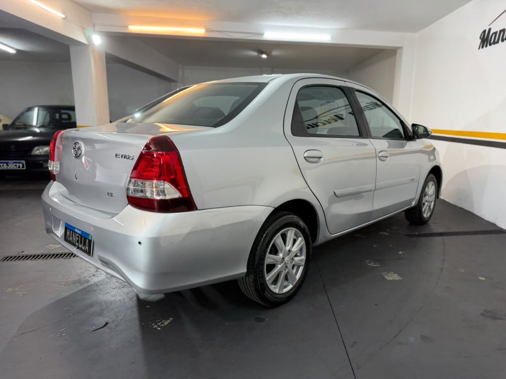 ETIOS SEDAN XPLUS 1.5