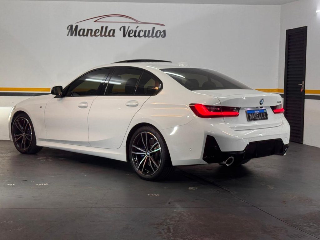 BMW 320i M SPORT FLEX