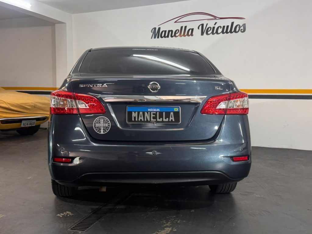 NISSAN SENTRA 2.0 SL CVT
